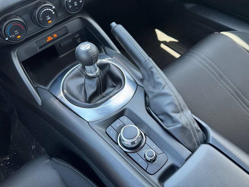 New 2026 MAZDA MX-5 Miata Sport w/ Weather Package RWD image 16