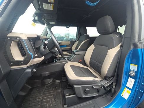 Used 2022 Ford Bronco Wildtrak image 23