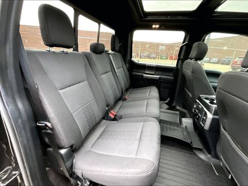 Used 2020 Ford F150 XLT w/ Equipment Group 302A Luxury AWD/4WD image 26