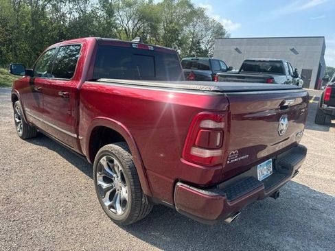 Used 2022 RAM 1500 Limited w/ Body Color Bumper Group AWD/4WD image 7