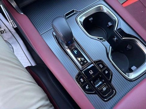 Used 2024 Lexus RX 350 F Sport w/ Convenience Package image 28