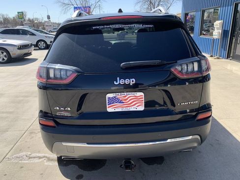 Used 2019 Jeep Cherokee Limited AWD/4WD image 7