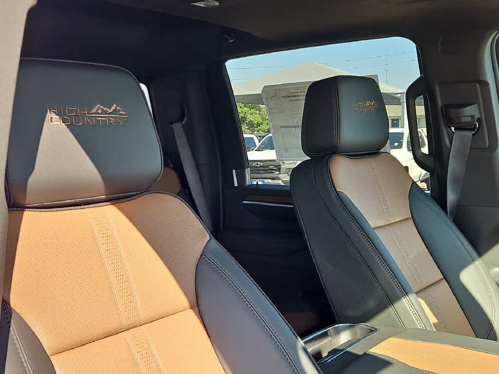 New 2026 Chevrolet Silverado 2500 High Country w/ Technology Package AWD/4WD image 18
