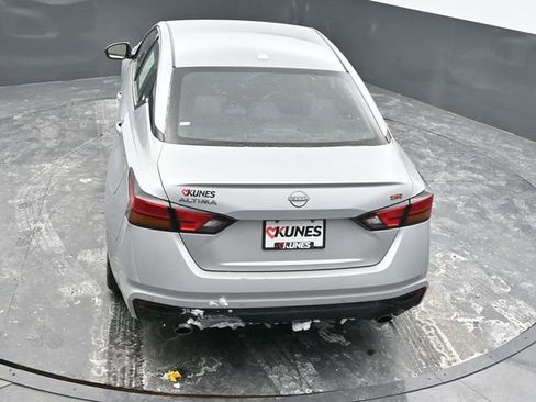 Used 2024 Nissan Altima 2.5 SR image 40