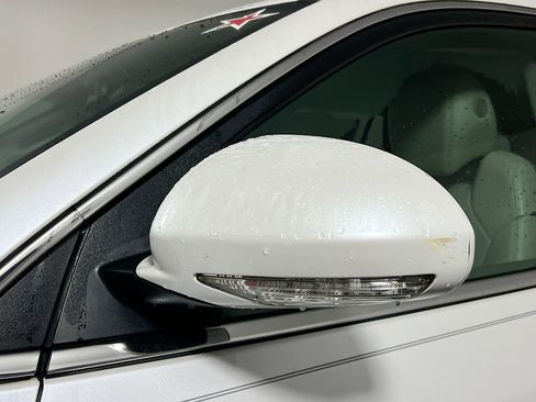 Used 2017 Buick Enclave Premium w/ Experience Buick Package image 12