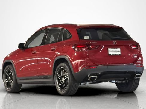 New 2026 Mercedes-Benz GLA 250 image 3