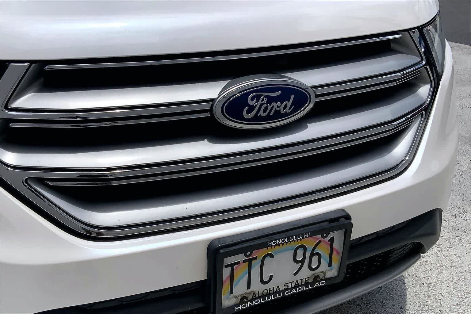 Used 2018 Ford Edge Titanium w/ Equipment Group 301A FWD image 33
