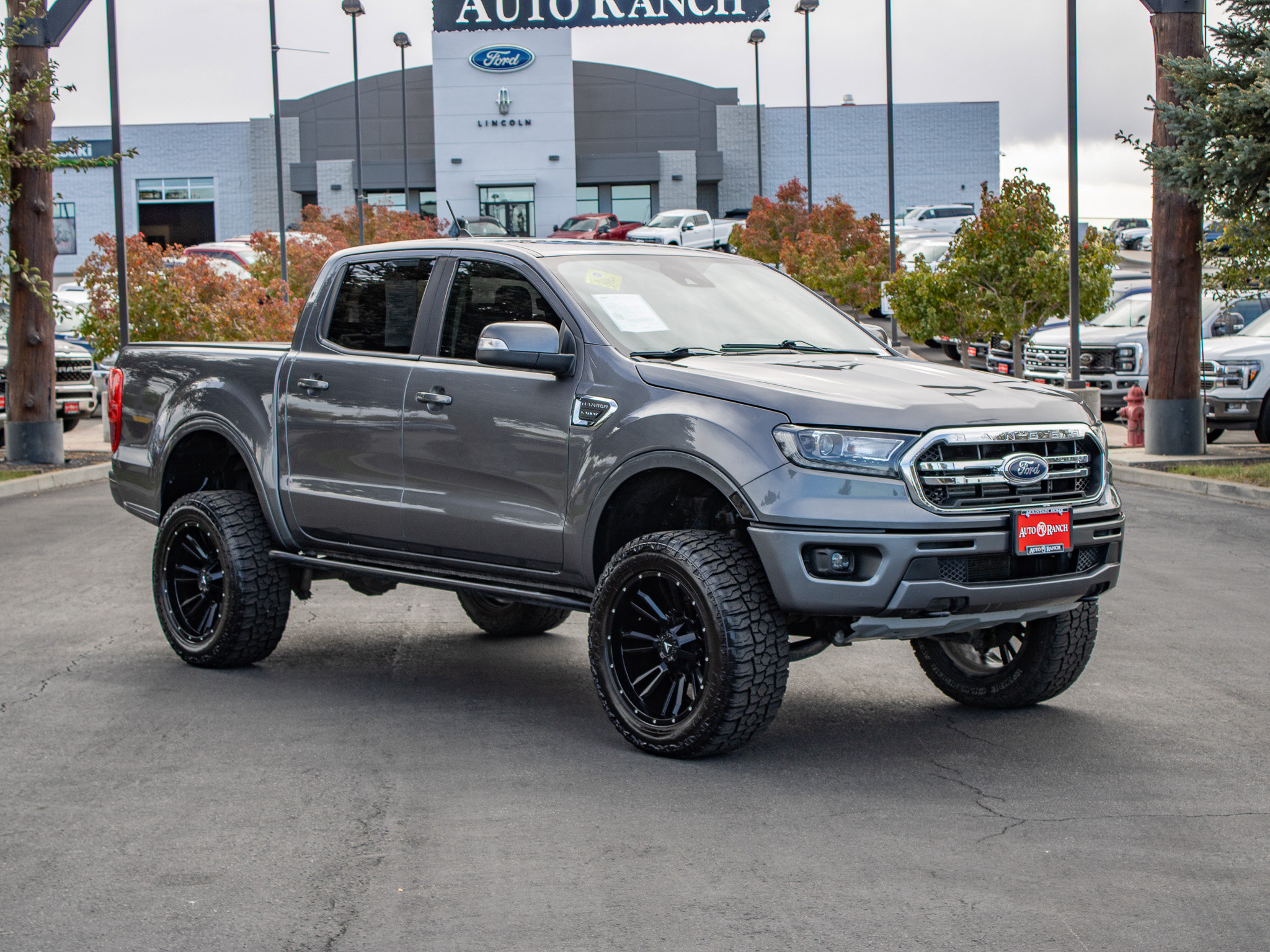 Used 2021 Ford Ranger Lariat w/ FX4 Off-Road Package AWD/4WD image 2