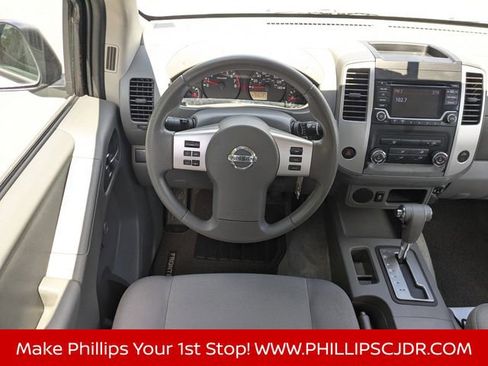 Used 2018 Nissan Frontier S RWD image 15