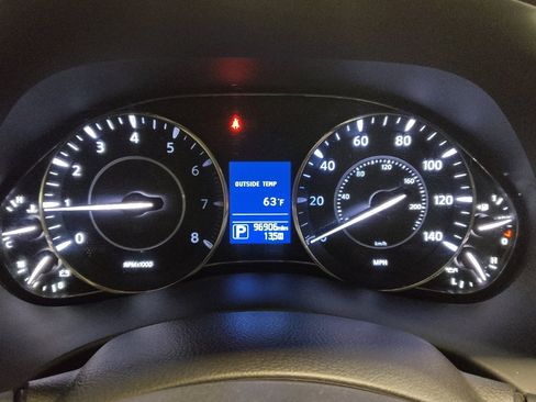 Used 2020 Nissan Armada SL w/ Premium Package image 23