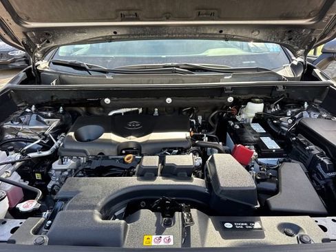 Used 2024 Toyota RAV4 LE image 24