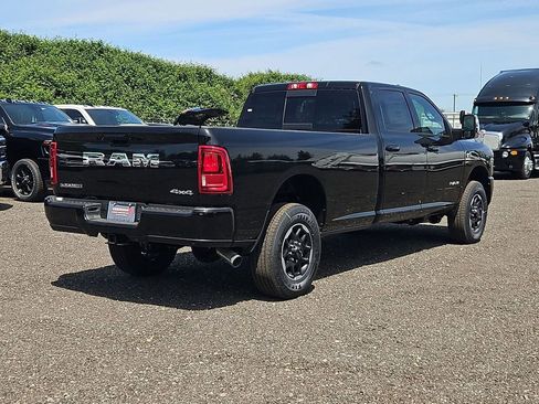 New 2026 RAM 3500 Laramie AWD/4WD image 7