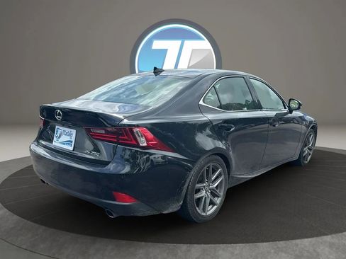 Used 2014 Lexus IS 250 w/ F-Sport Package RWD image 3