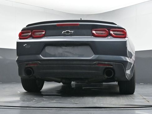 Used 2022 Chevrolet Camaro LT RWD image 23