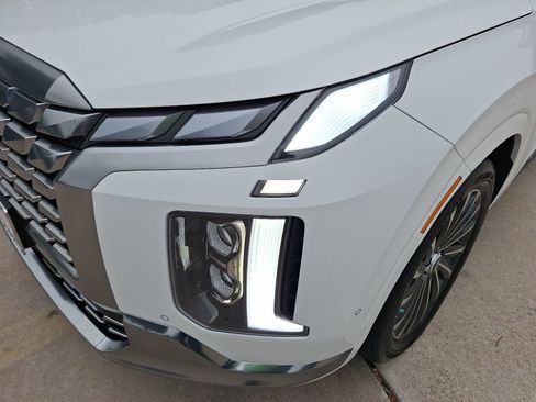Used 2025 Hyundai Palisade Calligraphy AWD/4WD image 10