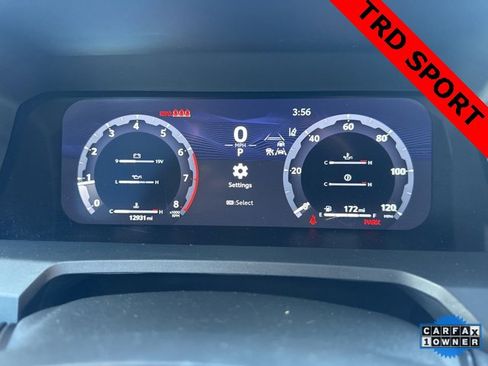 Used 2024 Toyota Tacoma TRD Sport image 18