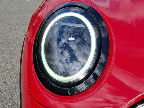 Used 2025 MINI Cooper S image 9