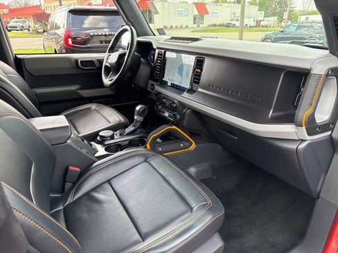 Used 2022 Ford Bronco Badlands AWD/4WD image 43