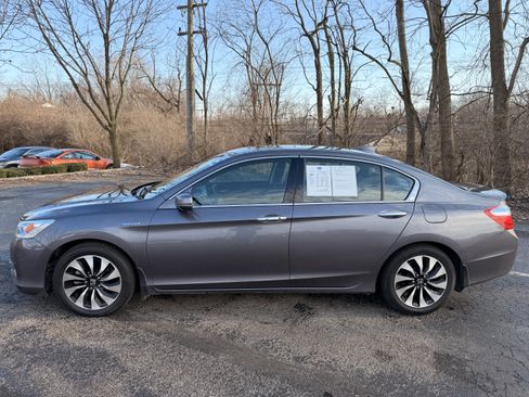 Used 2015 Honda Accord Touring image 6