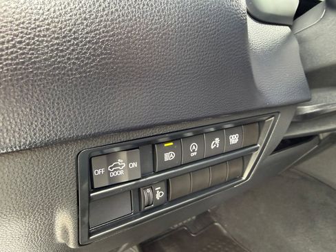 Used 2023 Toyota Tundra SR AWD/4WD image 20