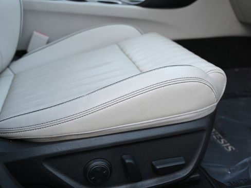 Used 2022 Genesis G70 2.0T w/ Prestige Package image 21