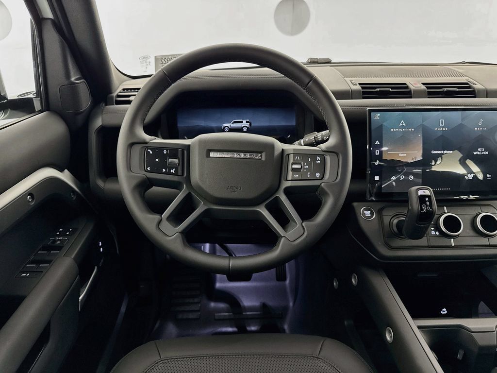New 2026 Land Rover Defender 110 X-Dynamic SE AWD/4WD image 23