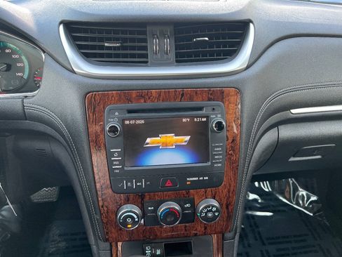 Used 2014 Chevrolet Traverse LT FWD image 36