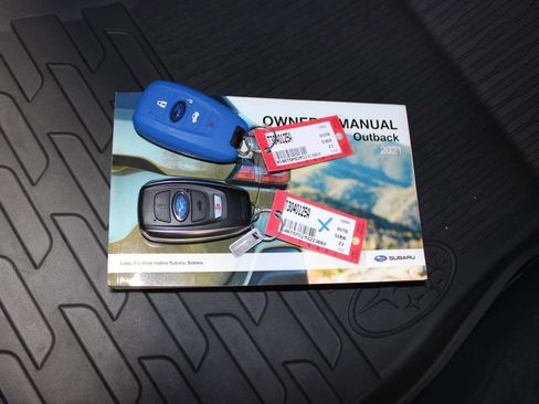 Used 2021 Subaru Outback Touring XT image 27