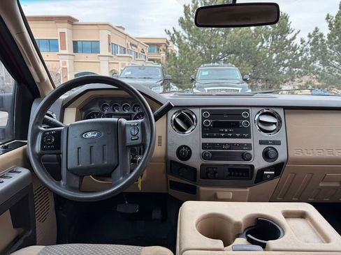 Used 2014 Ford F250 XLT w/ XLT Premium Package image 21