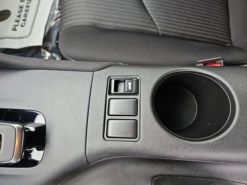 Used 2024 Nissan Z Sport w/ Floor Mat Package image 13