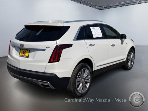 Used 2025 Cadillac XT5 Premium Luxury image 4