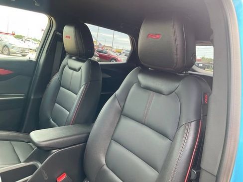 Used 2025 Chevrolet TrailBlazer RS w/ Driver Confidence Package AWD/4WD image 8