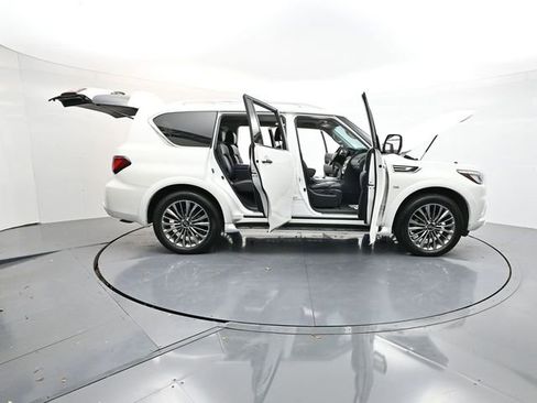 Used 2019 INFINITI QX80 Luxe w/ 22" Wheel Package image 45