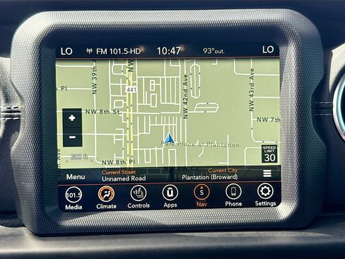 Used 2023 Jeep Wrangler Unlimited Sahara w/ Cold Weather Group AWD/4WD image 14