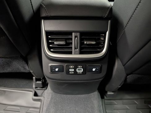 Certified 2025 Subaru Legacy Limited w/ Popular Package #3 image 19