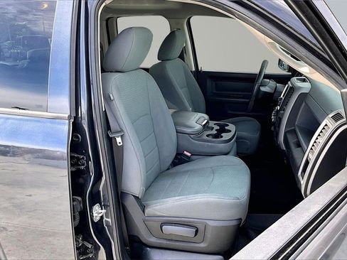 Used 2017 RAM 1500 Express image 8