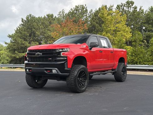 Used 2022 Chevrolet Silverado 1500 LT Trail Boss w/ Bed Protection Package AWD/4WD image 14