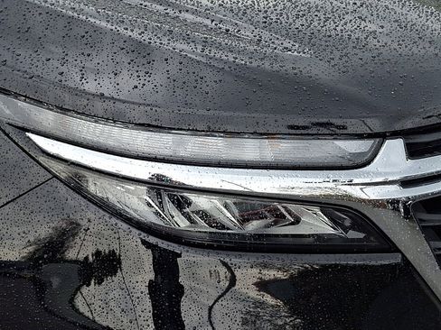 Certified 2024 Chevrolet Equinox LS w/ LS Convenience Package AWD/4WD image 9