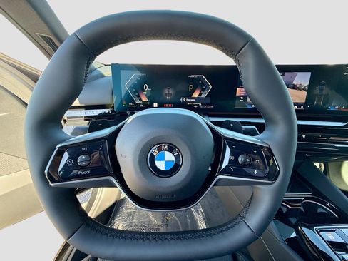 New 2026 BMW 530i image 40