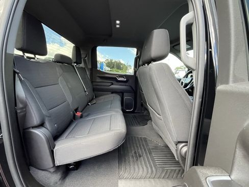 Used 2023 Chevrolet Silverado 1500 LT image 19