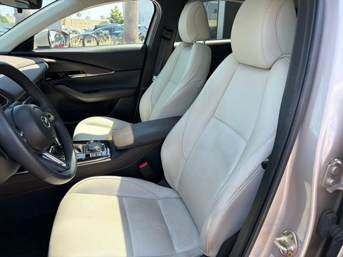 Used 2023 MAZDA CX-30 AWD 2.5 S w/ Premium Package image 40
