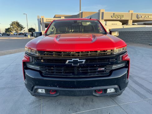 Used 2019 Chevrolet Silverado 1500 LT Trail Boss image 8
