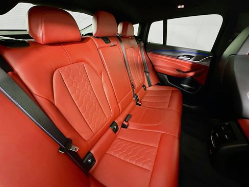 Used 2022 BMW X4 M w/ Competition Package image 27