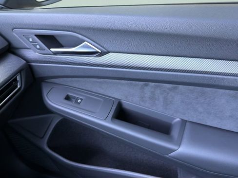 New 2026 Volkswagen GTI SE FWD image 12