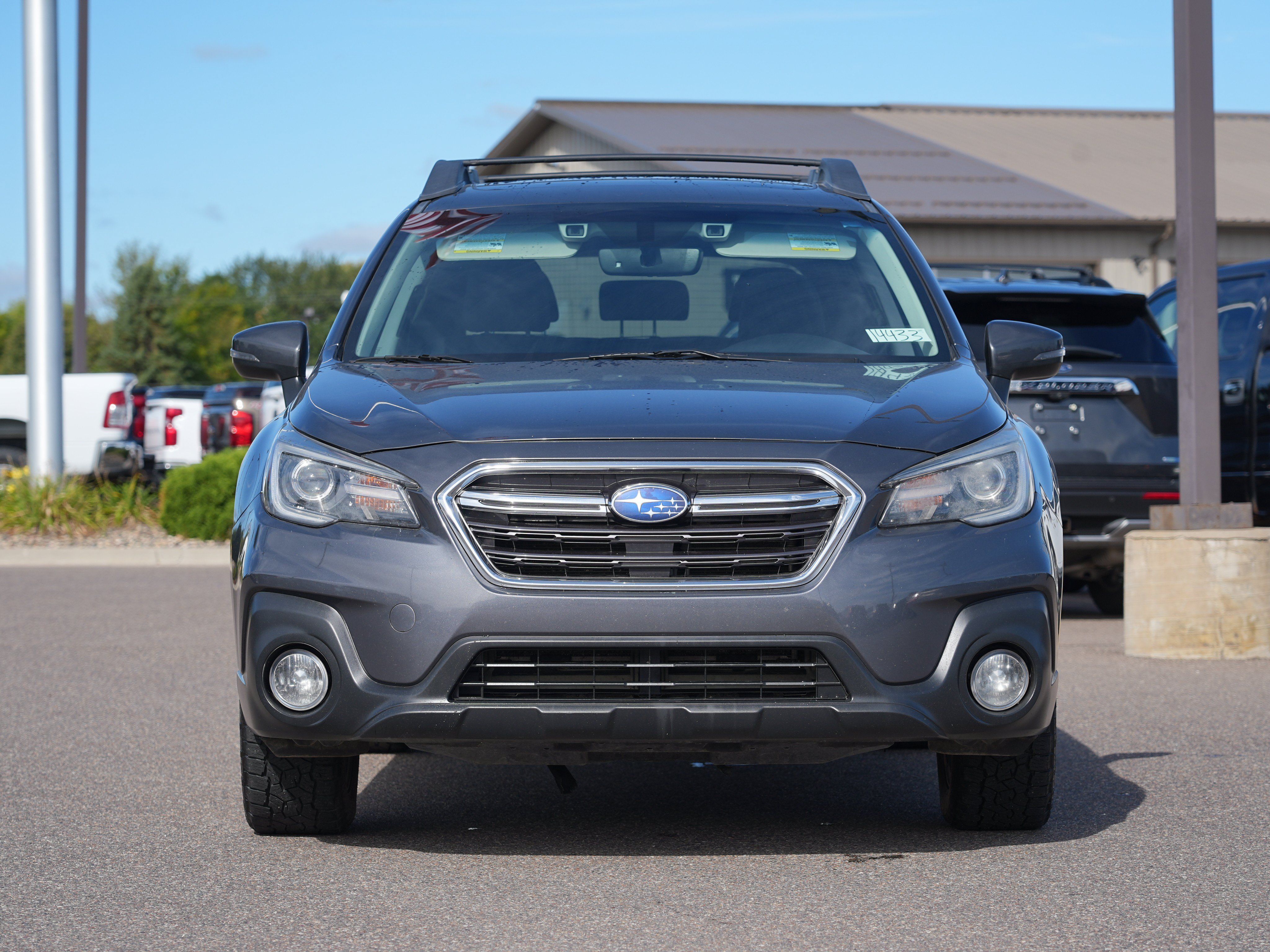 Used 2018 Subaru Outback 3.6R Limited AWD/4WD image 8