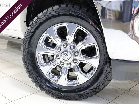 Used 2022 RAM 3500 Limited AWD/4WD image 14