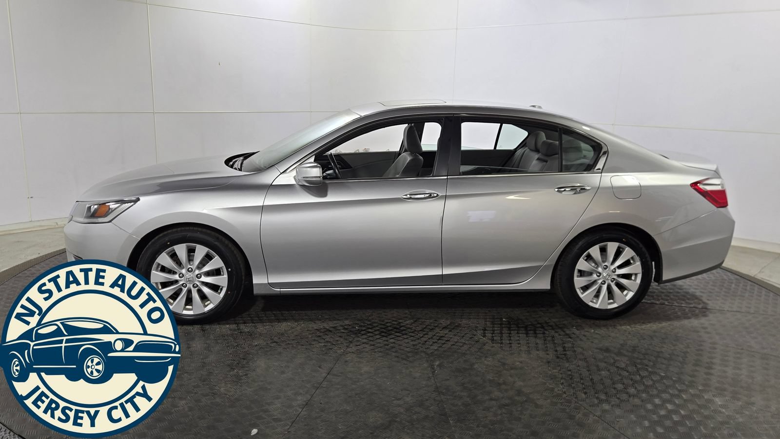 Used 2015 Honda Accord EX-L image 4