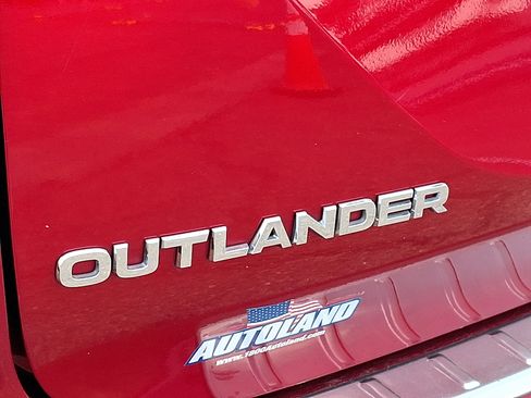 Used 2022 Mitsubishi Outlander SE AWD/4WD image 31