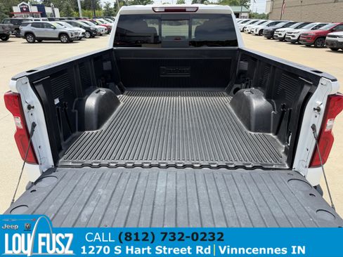 Used 2022 Chevrolet Silverado 1500 High Country w/ Safety Package II AWD/4WD image 10
