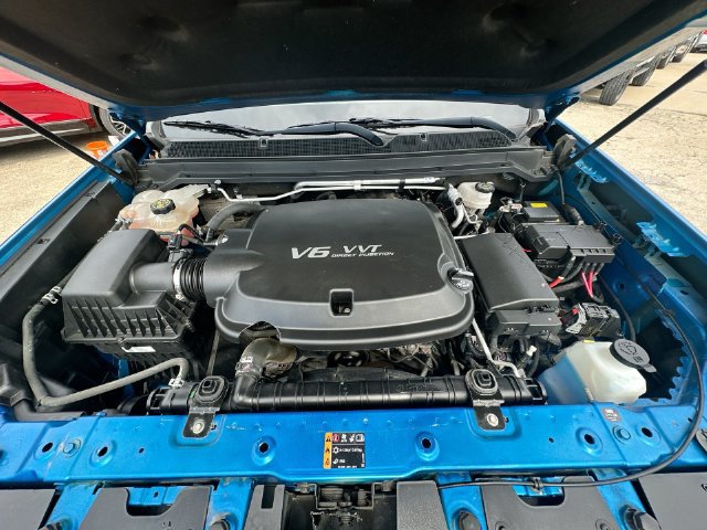 Used 2022 Chevrolet Colorado Z71 AWD/4WD image 40